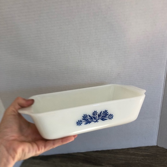 Vtg Milk Glass Baking Dish with Blue Floral Design - Picture 6 of 10